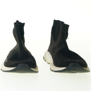 Sko fra Balenciaga (str. 27)