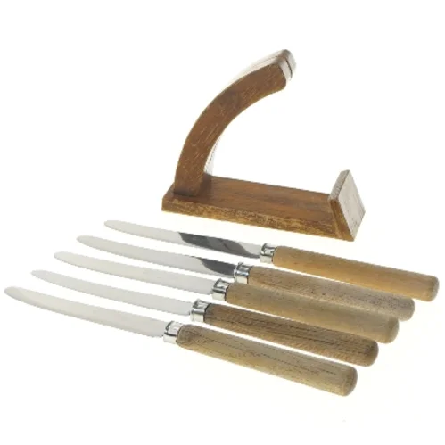 Sæt med 5 steakknive og træholder 18 cm (str. 18 cm)