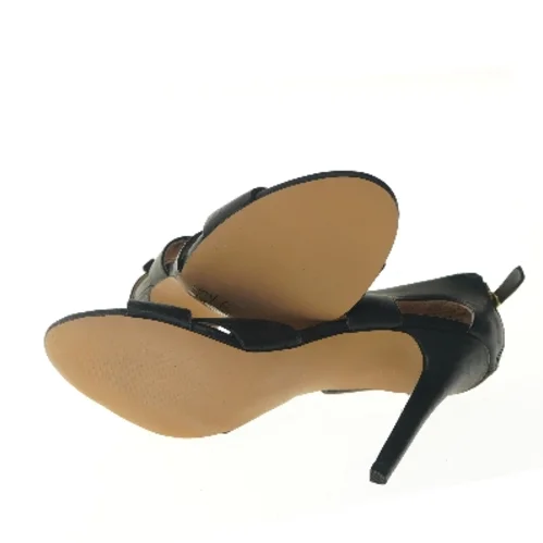 Sort stiletter med snørebånd fra H&M (str. 40 )