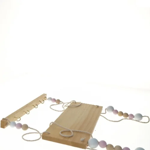 Træophæng med kroge og perler (str. 40x15 cm)