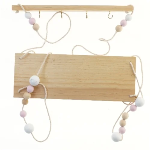 Træophæng med kroge og perler (str. 40x15 cm)