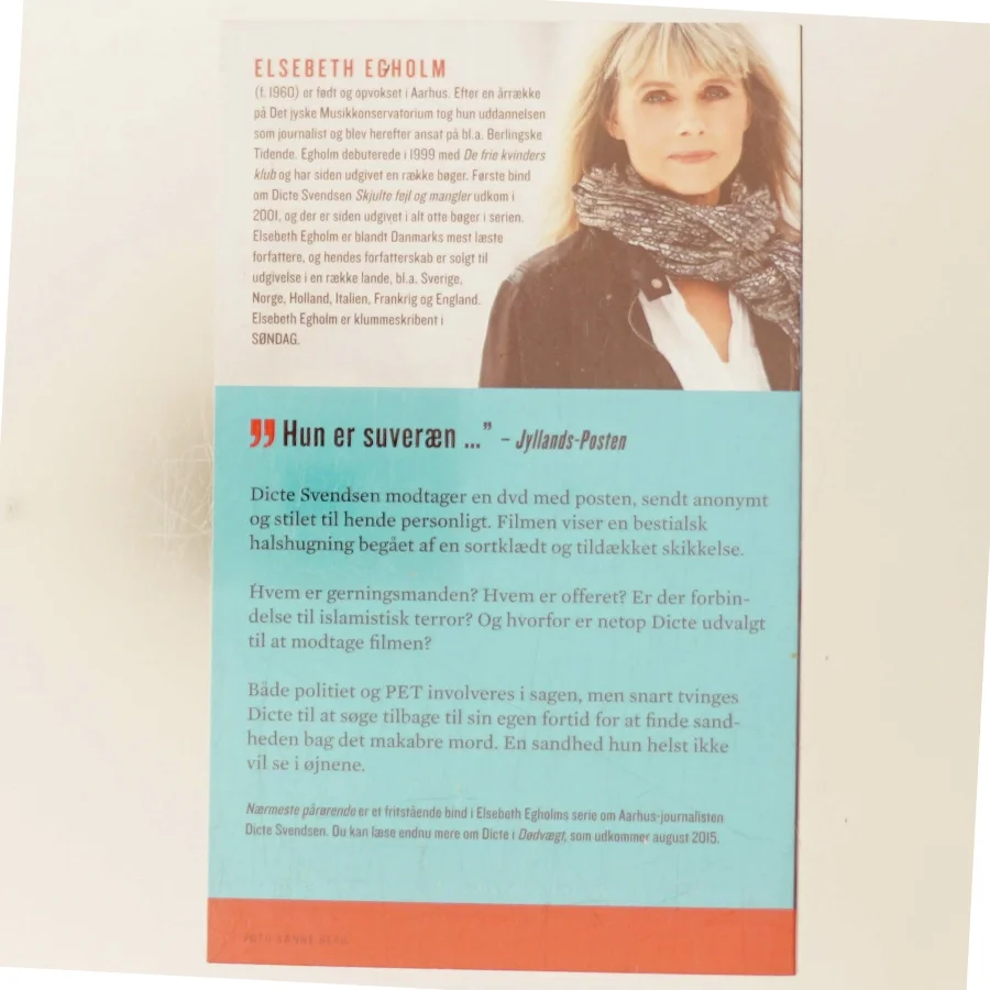 Nærmeste Pårørende af Elsebeth Egholm fra Elsebeth Egholm (Bog)