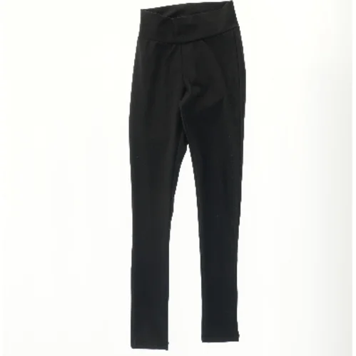 Sort leggings fra Name It (str. 140)