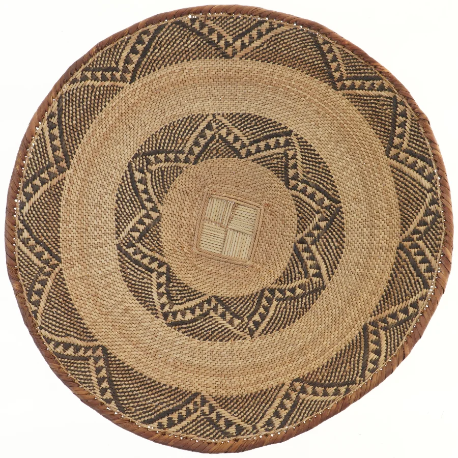 Flettet rund kurv (str. Ø 56 cm)