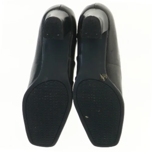 Sorte lædersko med hæl, størrelse 37 (str. 37 )