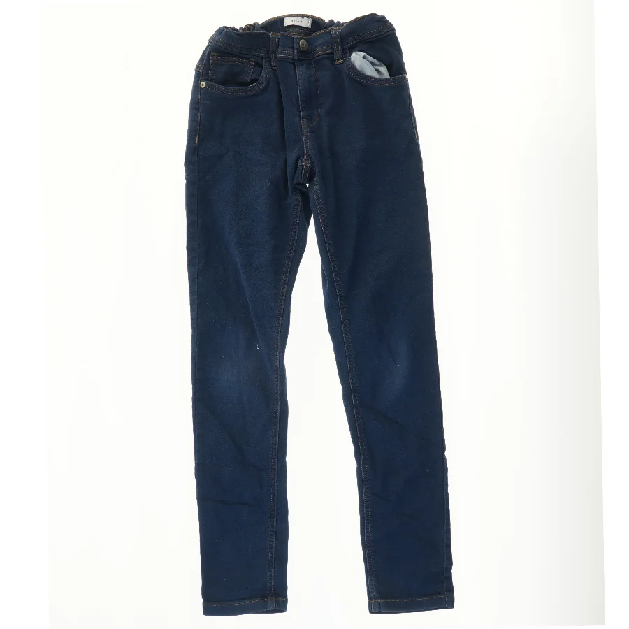 Mørke jeans til børn fra Name It (str. 158)