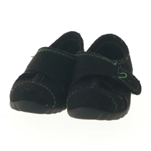 Børnesko med velcro lukning fra Superfit (str. 26 )