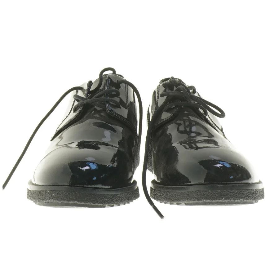 Sort klassisk sko fra Clanks (str. 42 )