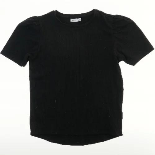 Sort T-shirt med korte ærmer fra Name It (str. 134)