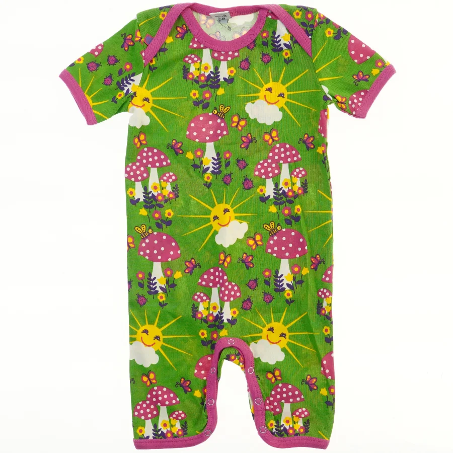 Heldragt med sol og svampe motiv fra Småfolk (str. 86)