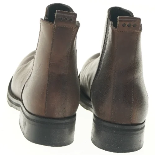 Brune læderstøvler størrelse 38 fra Royal Republio (str. 38 )
