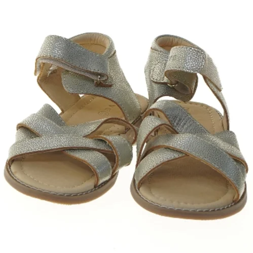 Sandaler til børn fra Move (str. 33 )