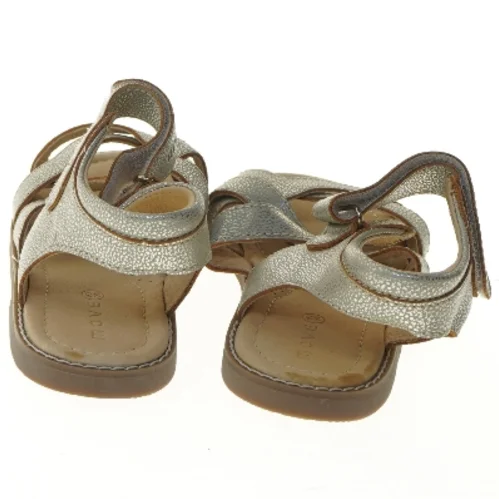 Sandaler til børn fra Move (str. 33 )