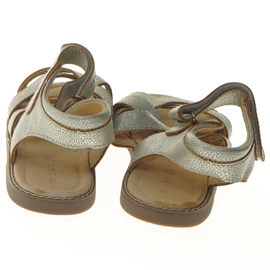 Sandaler til børn fra Move (str. 33 )