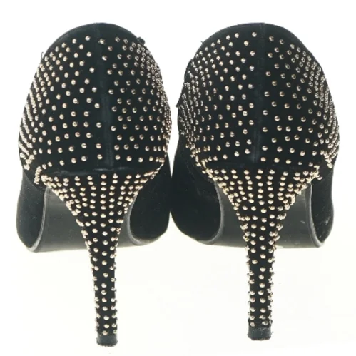 Støvletter med nitter (str. 37-38 )