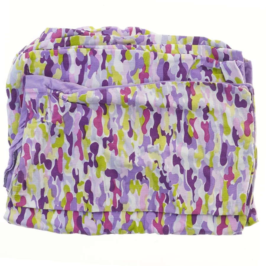 Sengetøj med lilla mønster (str. 40x45 og 130x90 cm)