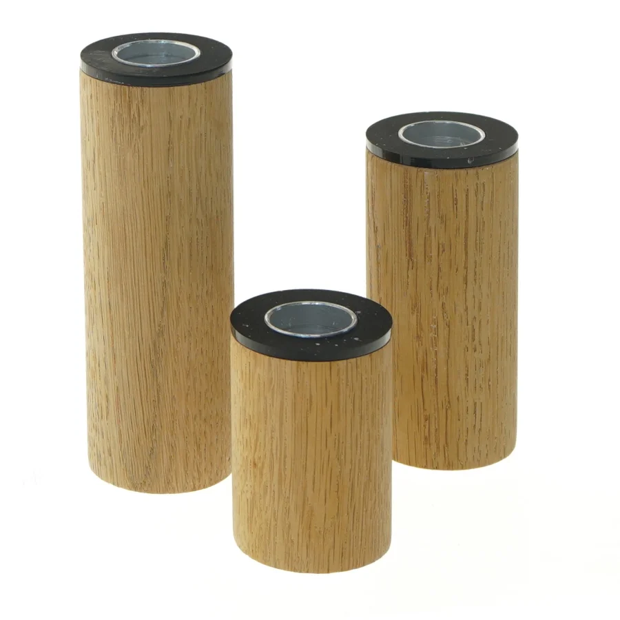 Træ lysestager fra Applicata (str. 12,5 & 9,5 & 6,5 cm)