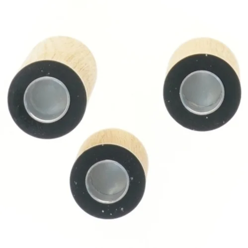 Træ lysestager fra Applicata (str. 12,5 & 9,5 & 6,5 cm)