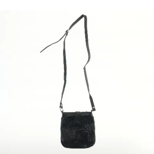Lille sort skuldertaske (str. 18x21 cm)
