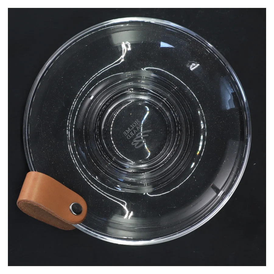 Glasfyrfadsstage med læderdetalje fra Holmegaard (str. Ø 17 cm)