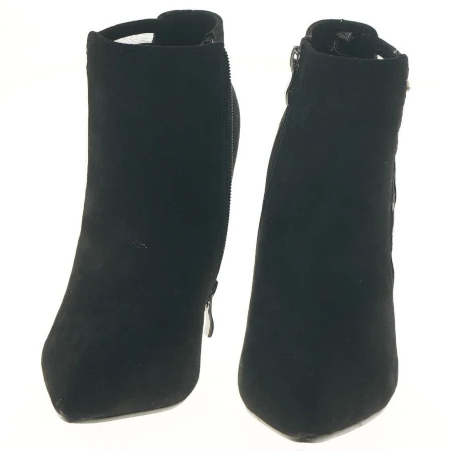 Sort ankelstøvler med hæl fra Coop (str. 39 )