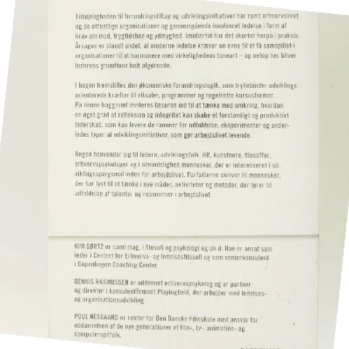 Fra forandring til udfoldelse : et nyt ledelsesvilkår af Kim Gørtz (Bog)