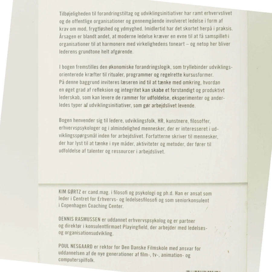 Fra forandring til udfoldelse : et nyt ledelsesvilkår af Kim Gørtz (Bog)