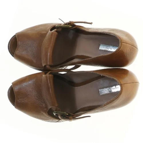 Brune højhælede sko fra Zara (str. 41 )