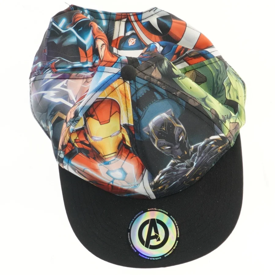 Marvel Avengers kasket str. 140 fra H&M (str. 140)