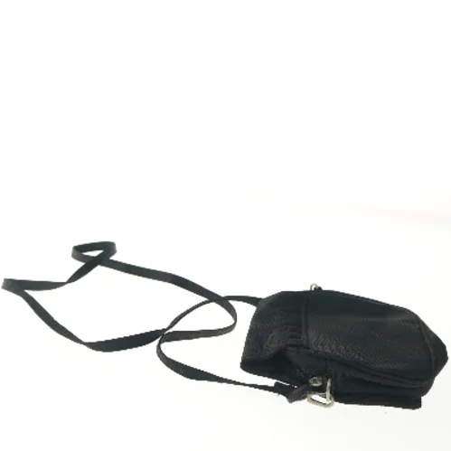 Sort skuldertaske (str. 18x17 cm)
