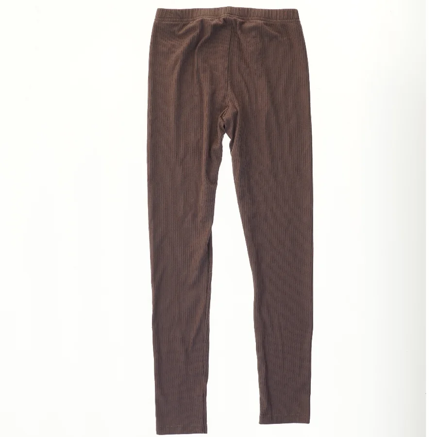Brune ribbede leggings fra VRS fra VRS (str. 140)
