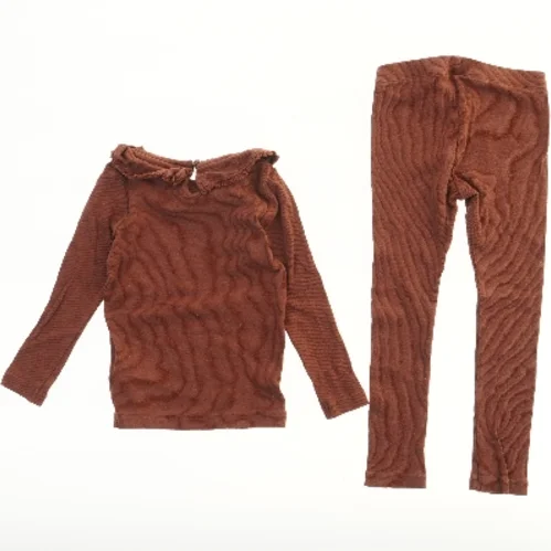 Brunt ribbet sæt med bluse og leggings fra Name It fra Name It (str. 104)