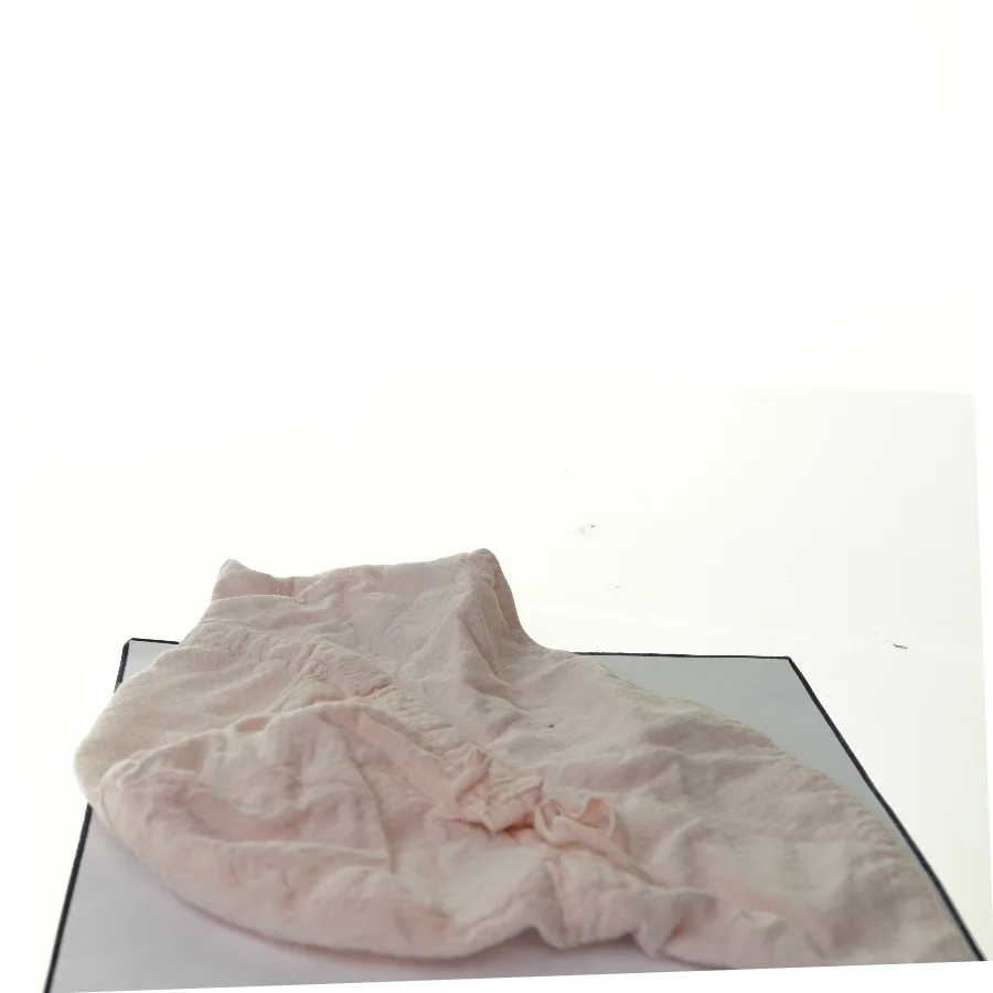 Solhat bøllehat fra Wheat (str. 48)