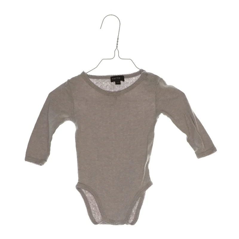 Langærmet bodystocking fra Norway (Str 68 cm)