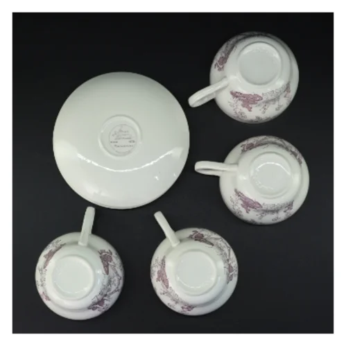 Retro porcelænskopper med underskåle fra Irma (str. Underkop 17,5 x 2 cm kop 15 x 11,5 x 7,5 cm)