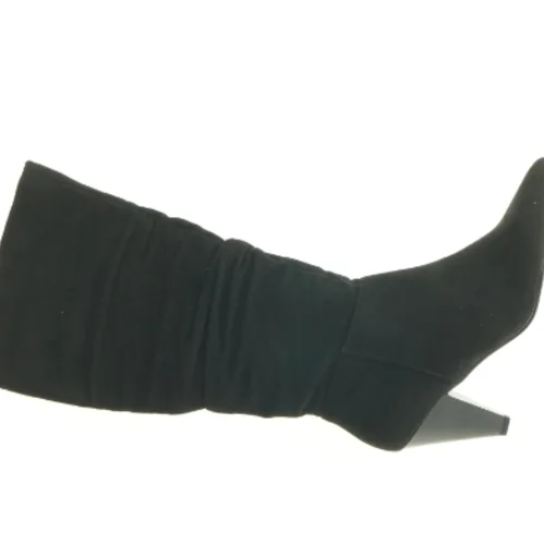 Sorte støvler med hæl (str. 39)