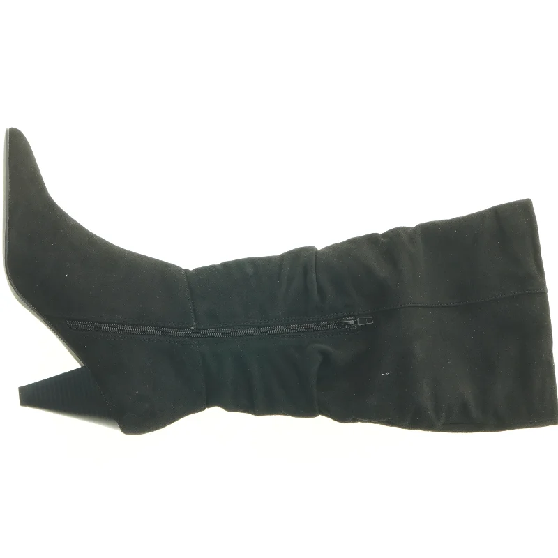 Sorte støvler med hæl (str. 39)