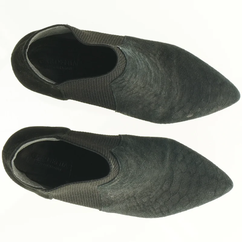 Sorte stilethæle fra Gardenia (str. 38)