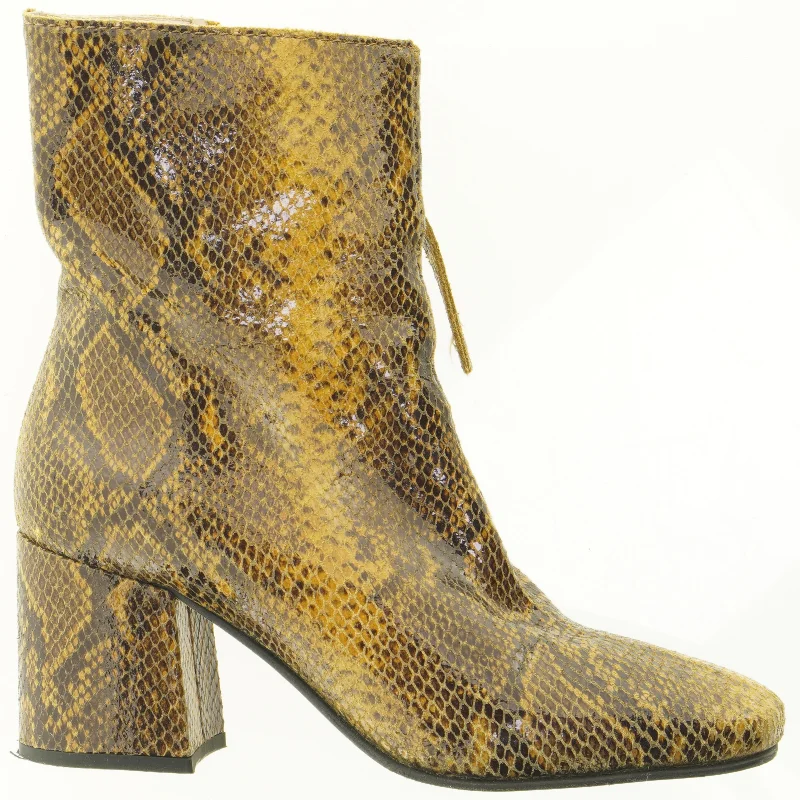 Støvletter med slangeskindslook fra Minelli (str. 38)
