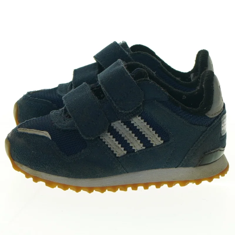 Børne sneakers med velcrolukning fra Adidas (str. Us 5 k)