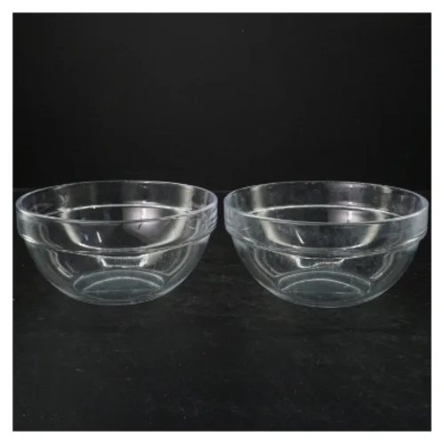 Sæt af 2 glas skåle (str. Ø 17 cm)