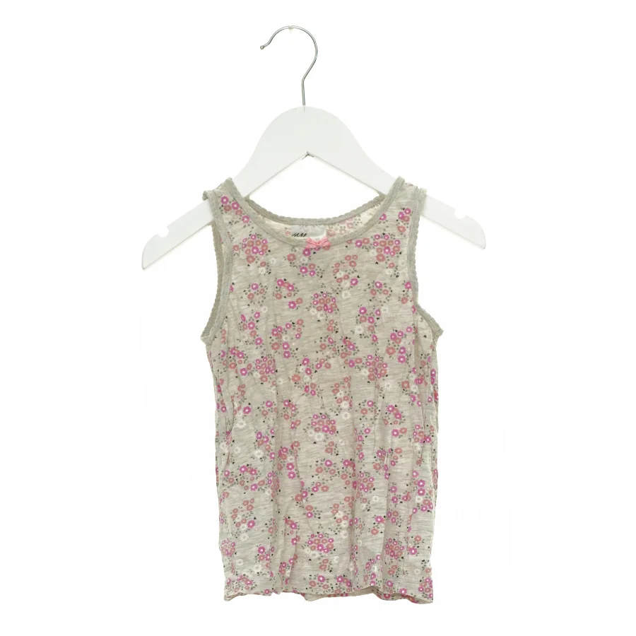 Undertøj fra H&M (str. 116 cm)