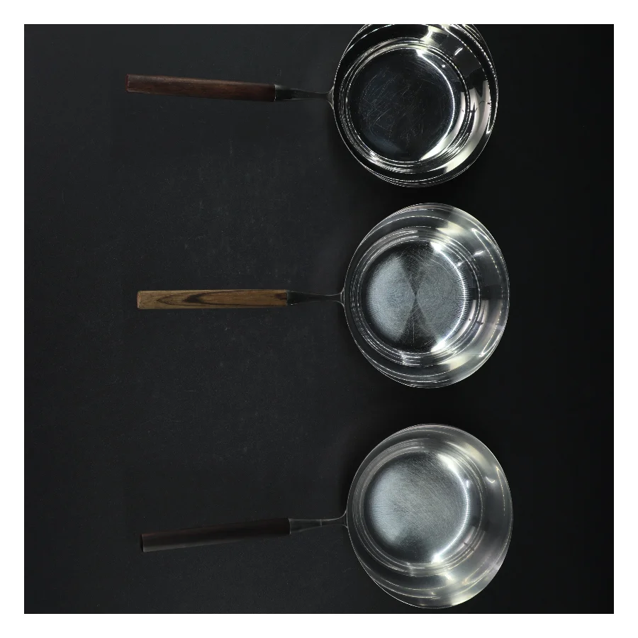 3 “smørnæb”0 (str. Ø. 12 cm)