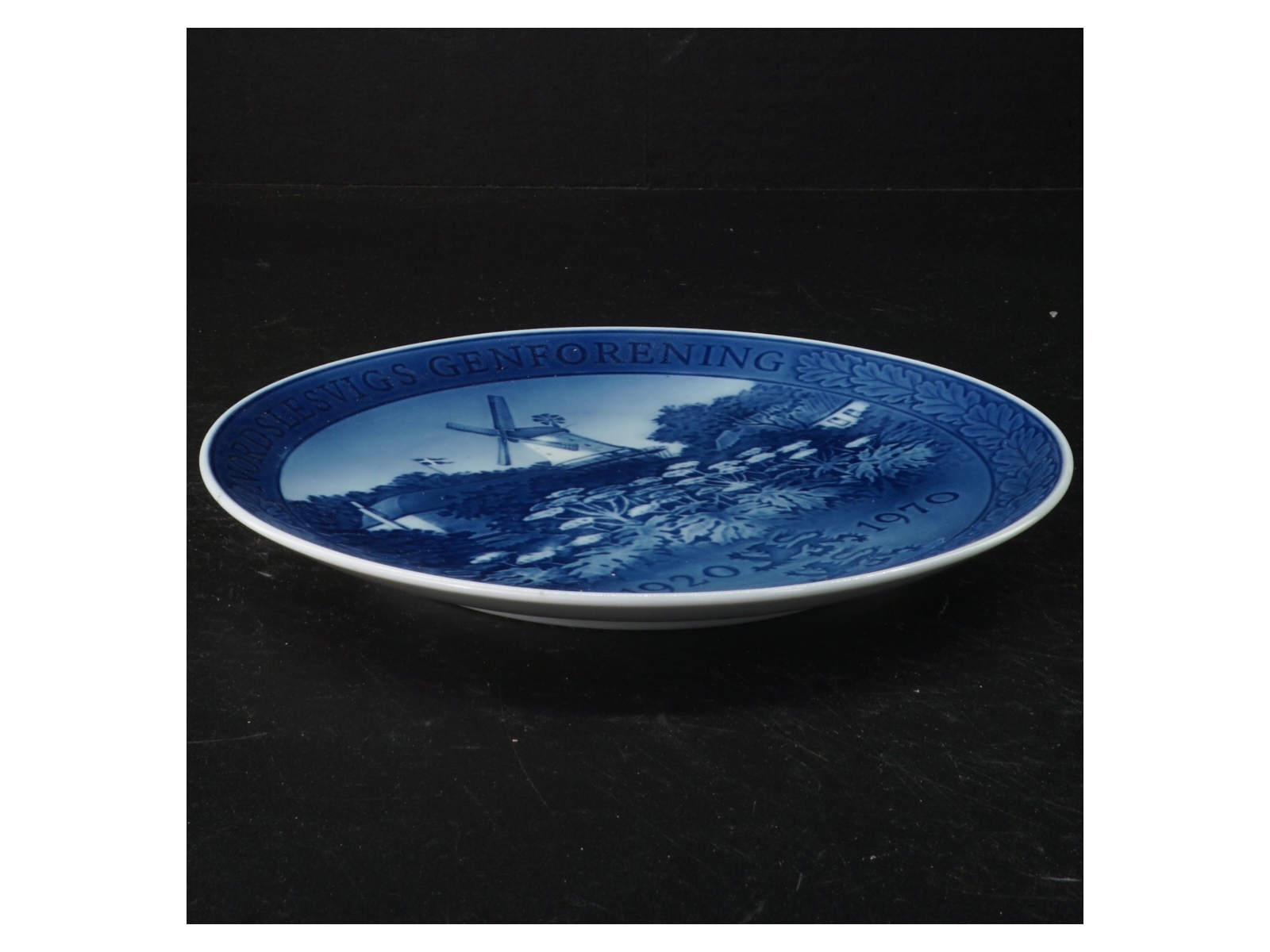 Genforeningsplatte fra Royal Copenhagen (str. 20 cm)