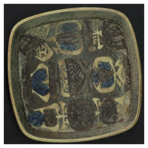 Keramisk fad fra Aluminia (str. 15 x 15 cm)