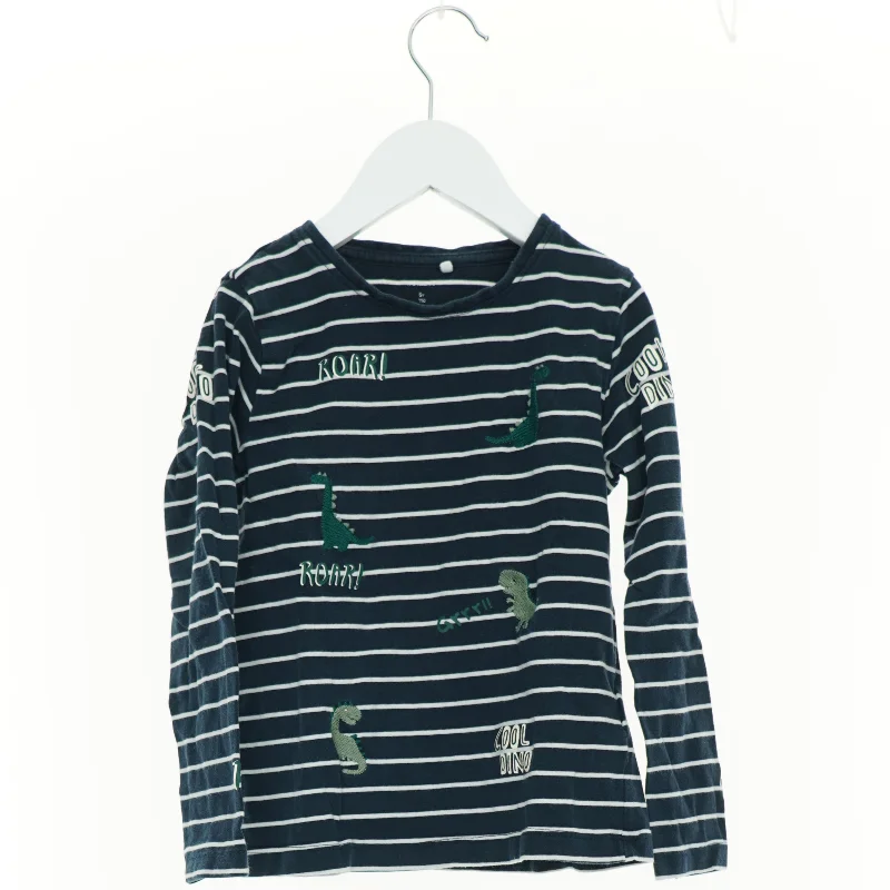 Bluse fra Name It (str. 110 cm)