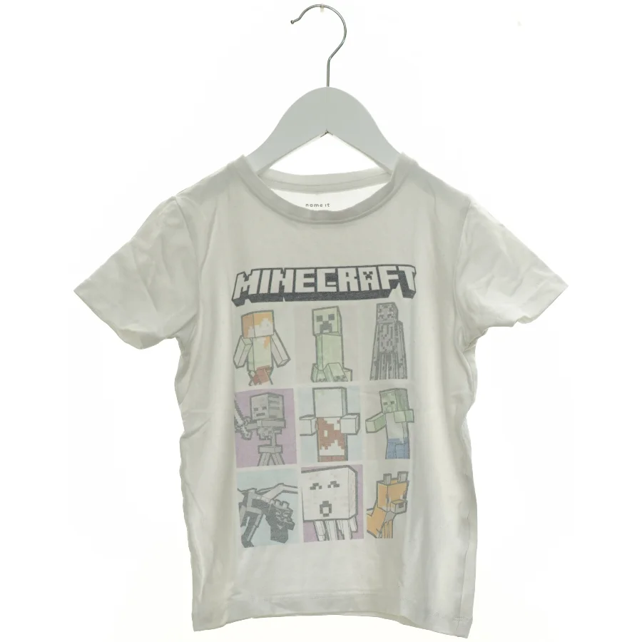 T-Shirt fra Name It (str. 116 cm)