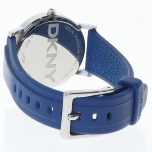 DKNY dameur med blå rem fra DKNY (str. O 3 komma 5)