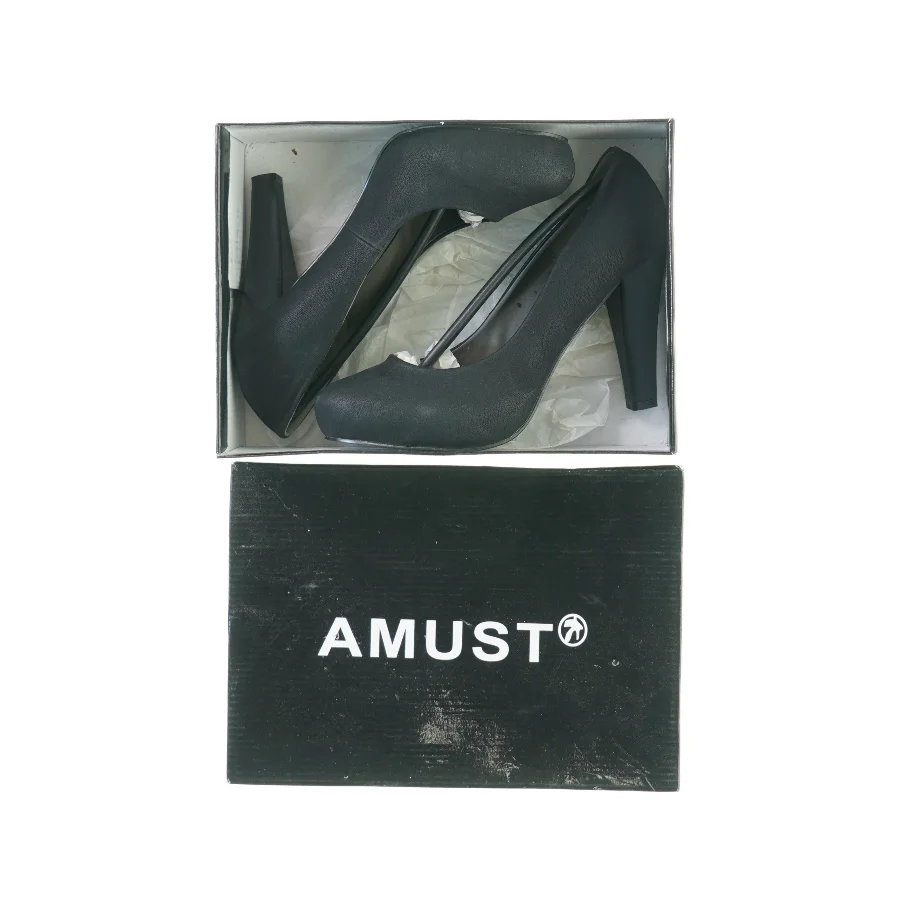 Sko med hæl fra Amust (str. 39)