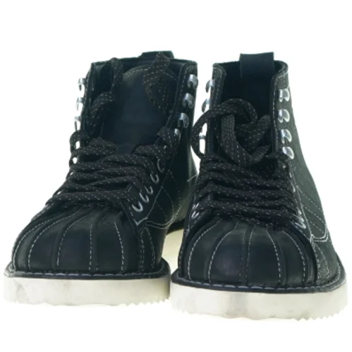 Støvler fra Adidas (str. 38)